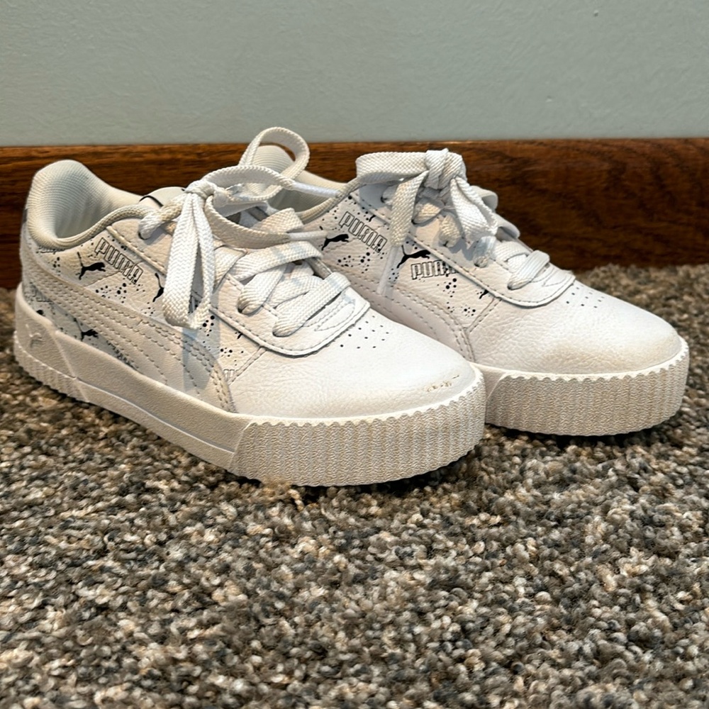 Girls White Puma Sneakers